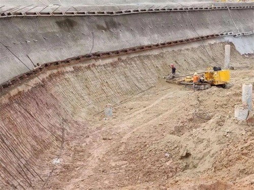 伊州基坑边坡加固